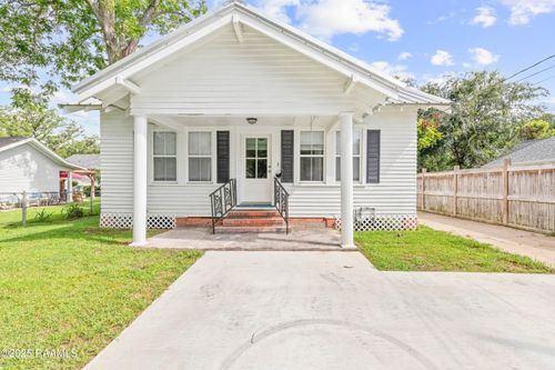 705 E 4th St, Crowley, LA, 70526-4525 | Card Image