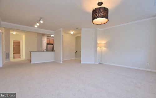 42287 San Juan Ter, ALDIE, VA, 20105-5513 | Card Image