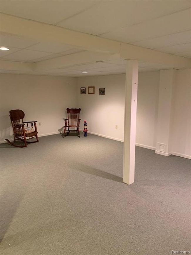 19 35534 Lark Harbor Court, Sold in Farmington Zoocasa