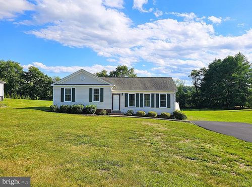 262 Gibbs Rd, MADISON, VA, 22727-2570 | Card Image
