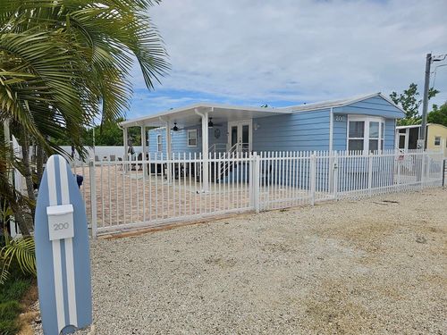 200 Buttonwood Ave, Key Largo, FL, 33037-2646 | Card Image