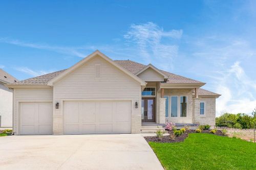 10853 S Shady Bend Rd, Olathe, KS, 66061-5215 | Card Image