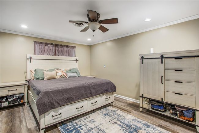 Large bedroom, off the family room. | Image 23