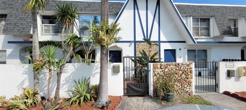 5-4036 Sw 67th Ter, Davie, FL, 33314 | Card Image