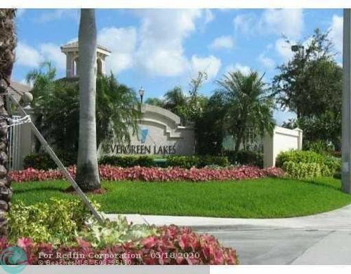 202-5005 Wiles Rd, Coconut Creek, FL, 33073-4202 | Card Image