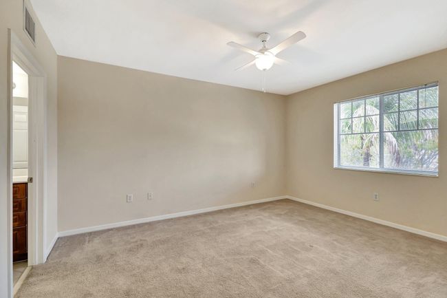 APT-302 - 6510 Emerald Dunes Dr, Condo with 2 bedrooms, 2 bathrooms and null parking in West Palm Beach FL | Image 22