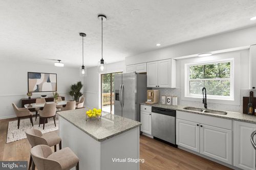 230 Blue Bell Ln, Strasburg, VA, 22657-3538 | Card Image