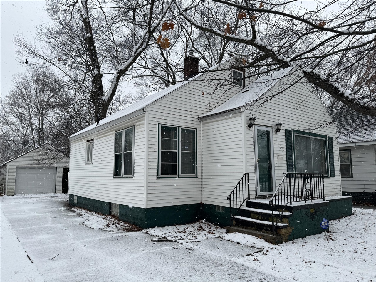 Mason Blvd, Muskegon, MI 49444