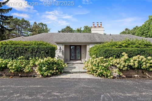 191 Marblehead Dr, Bloomfield Hills, MI, 48304-3336 | Card Image