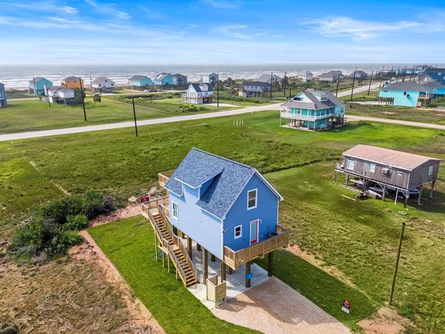 4822 Palm St, House other with 3 bedrooms, 2 bathrooms and null parking in Freeport TX | Image 12