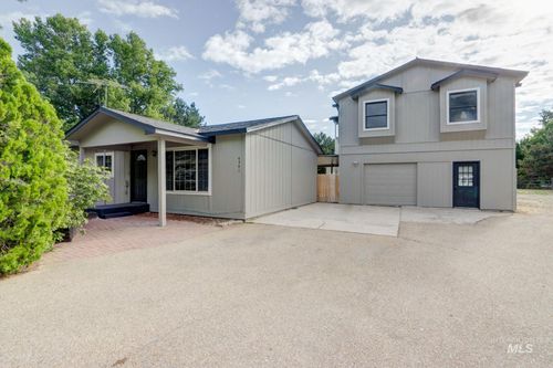 4541 Hemlock Way, Nampa, ID, 83687-8435 | Card Image