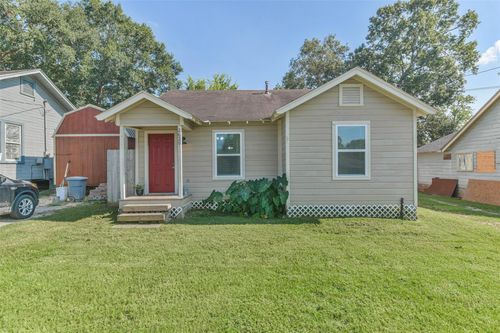 2620 Cornell St, Liberty, TX, 77575-5959 | Card Image