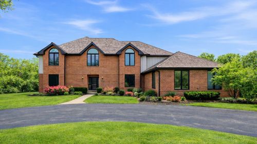 5212 Briarcrest Ln, Long Grove, IL, 60047-5189 | Card Image