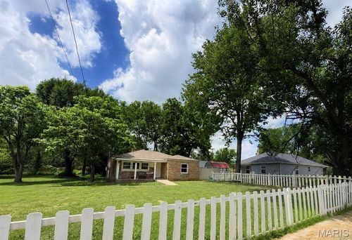 617 N Hillcrest Ave, Springfield, MO, 65802-4646 | Card Image