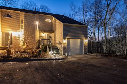 2411 N Bronze Tree Dr, Fayetteville, AR, 72703-3402 | Card Image