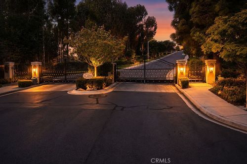 7206 Aviara Dr, Carlsbad, CA, 92011-4902 | Card Image