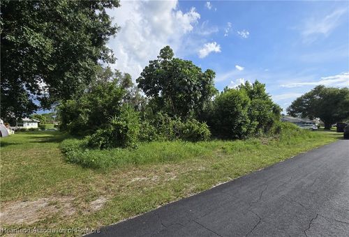 2501 Monza Dr, Sebring, FL, 33872-7635 | Card Image