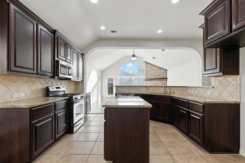 7019 Dewberry Shores Ln, Humble, TX, 77396-4352 | Card Image