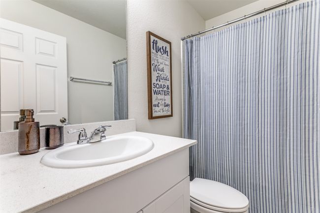 1044 Knightly Ln, House other with 4 bedrooms, 3 bathrooms and null parking in Haslet TX | Image 20