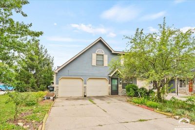 1452 Brighton Circle, Townhouse with 3 bedrooms, 2 bathrooms and null parking in Lawrence KS | Image 1