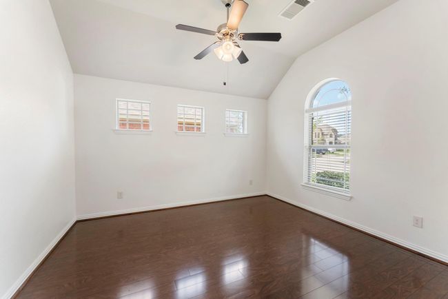 28519 Lockeridge View Dr, House other with 3 bedrooms, 2 bathrooms and 2 parking in Spring TX | Image 8