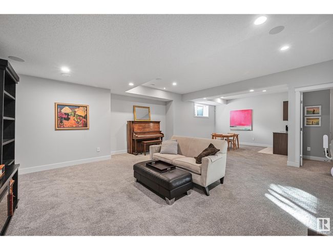 7570 May Common Nw, Home with 3 bedrooms, 3 bathrooms and 3 parking in Edmonton AB | Image 22