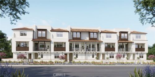 332 E Whittier Blvd, La Habra, CA, 90631-3854 | Card Image