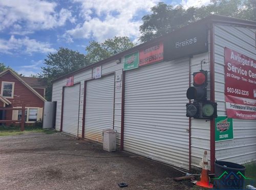 35 Montgomery St, Avinger, TX, 75630-3050 | Card Image