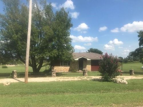 30050 211th Rd, Maple City, KS, 67102-9321 | Card Image