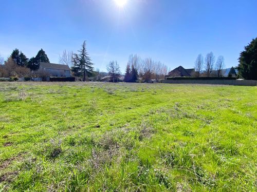 495 Shafer Ln, Jacksonville, OR, 97530-9694 | Card Image