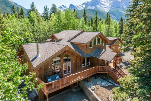 38 Heart Rd, Lac Des Arcs, AB, T1W2W3 | Card Image