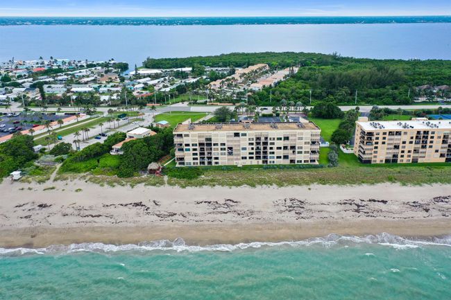APT-405 - 10310 S Ocean Dr, Condo with 2 bedrooms, 2 bathrooms and null parking in Jensen Beach FL | Image 7