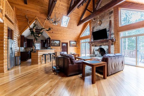 1922 Edgewood Avenue, Quincy, WI, 53934 | Card Image