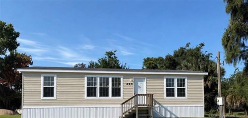 699 4th Street, Moore Haven, FL, 33471 | Card Image