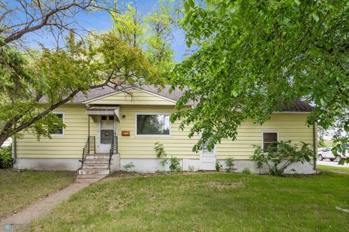 1550 13 1/2 St S, Fargo, ND, 58103-4007 | Card Image