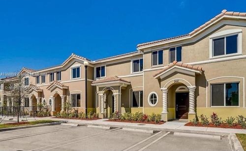 1022-1022 Se 23rd Ave, Homestead, FL, 33035-2142 | Card Image