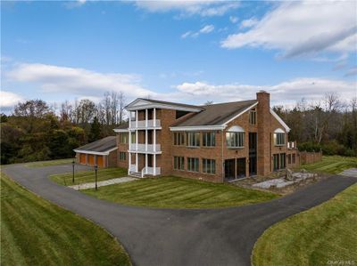 29 Stissing Road, House other with 6 bedrooms, 8 bathrooms and null parking in Stanford NY | Image 3