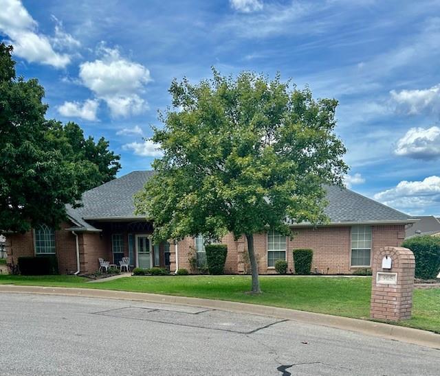 Jonathan Ct, Weatherford, TX 76086