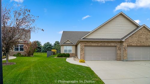 882 Pheasant Run Dr, Bourbonnais, IL, 60914 | Card Image