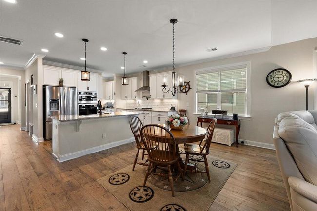 Breakfast area | Image 7