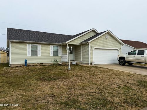 1851 Webbwood Dr, Webb City, MO, 64870-8161 | Card Image