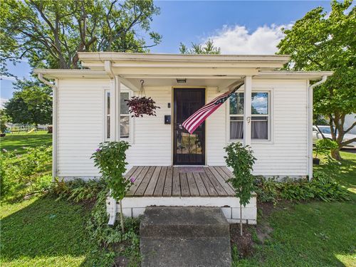 200 E 11th St, Georgetown, IL, 61846-1109 | Card Image