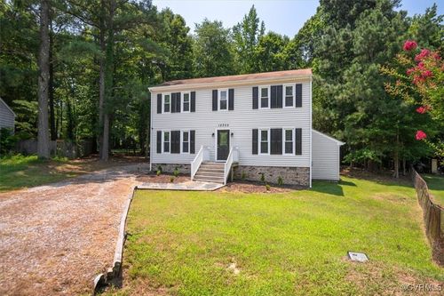 12305 Leesburg Cir, Midlothian, VA, 23112-3810 | Card Image