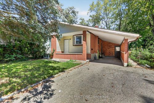 7 Cardill Cres, Waterloo, ON, N2L3Y7 | Card Image