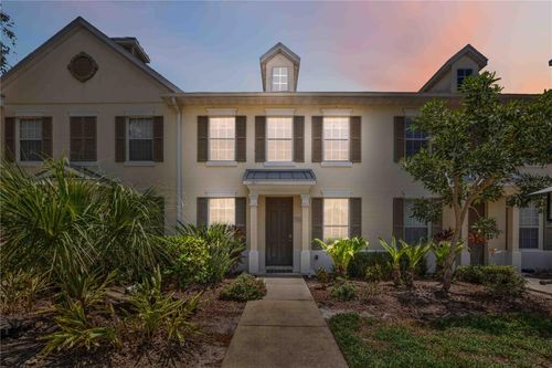 5653 Whitehead St, BRADENTON, FL, 34203-8084 | Card Image