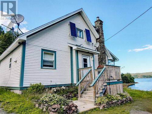 15 Loadabats Road, Pilleys Islands, NL, A0J1M0 | Card Image