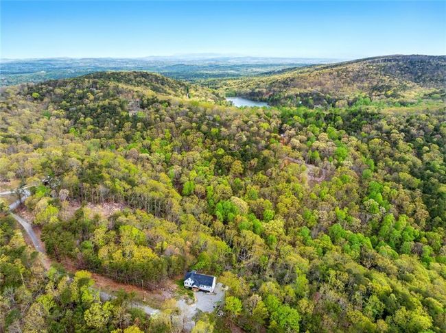 587 Oak Trce E, House other with 4 bedrooms, 2 bathrooms and 4 parking in Jasper GA | Image 49