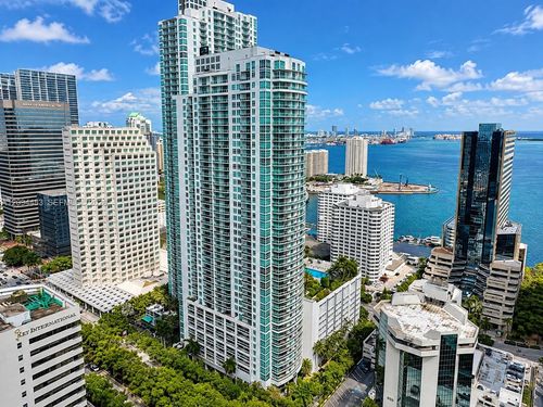 605-951 Brickell Ave, Miami, FL, 33131-3932 | Card Image