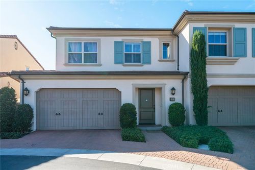 103 Oasis, Irvine, CA, 92620-7315 | Card Image
