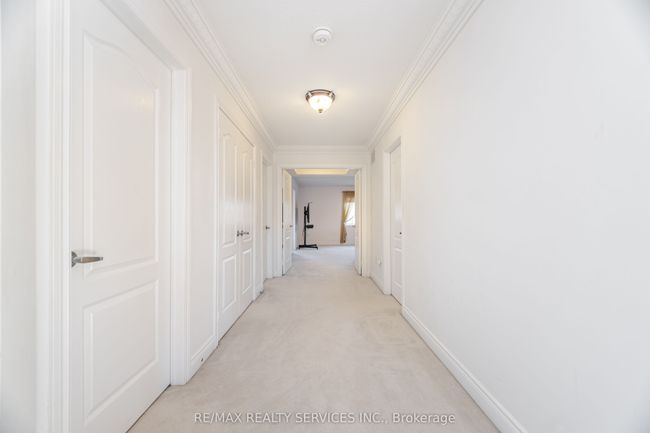 5 Belleville Dr, House other with 6 bedrooms, 5 bathrooms and 6 parking in Brampton ON | Image 28